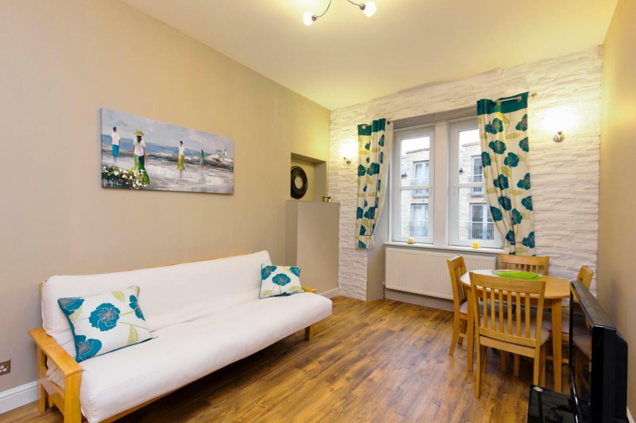 Stylish Apartment Near Royal Mile Единбург Екстериор снимка